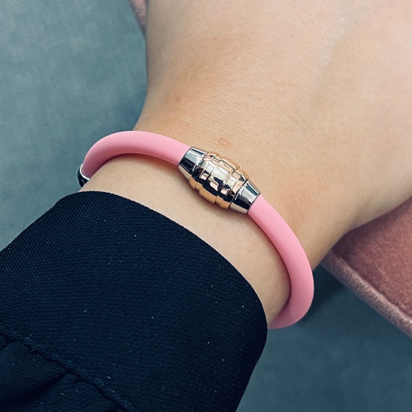 PEGASUS JEWELLERY Vitality Recharge Bracelet- Pink