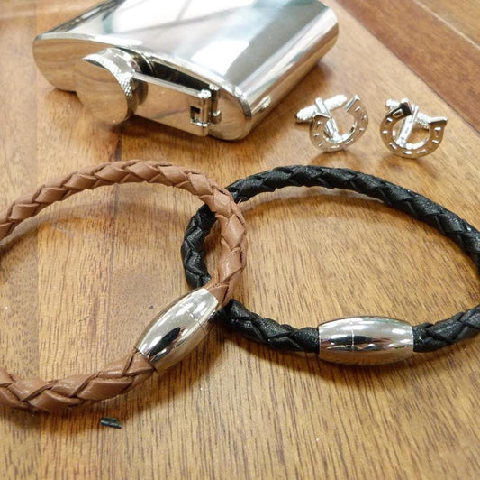 Struggling for Father’s Day inspiration? Give him a helpful little boost!