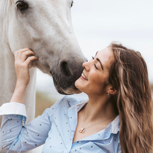 Top 5 Equestrian-Inspired Jewellery Pieces Every Horse Lover Needs