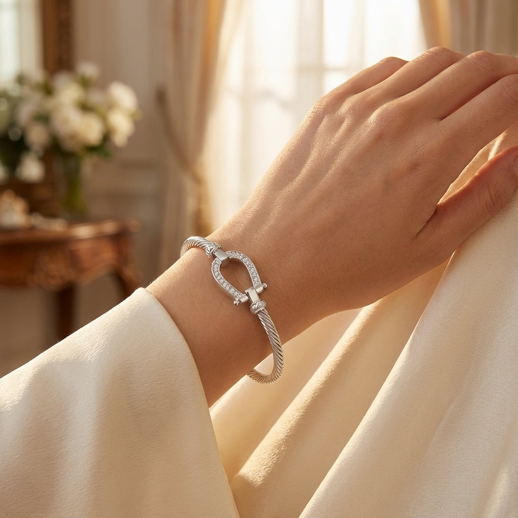 Horseshoe Bangle - PEGASUS JEWELLERY